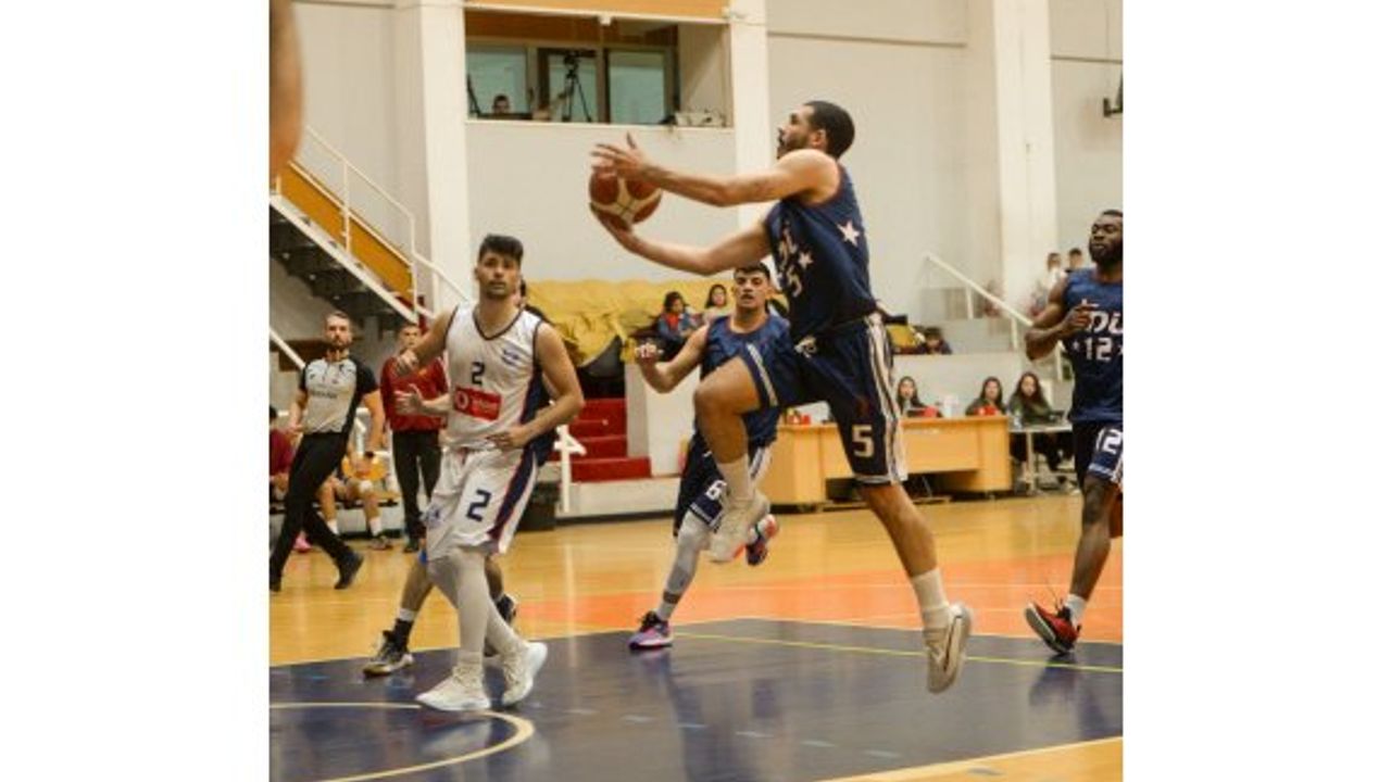 YDÜ, Girne’den mutlu döndü: 55-49