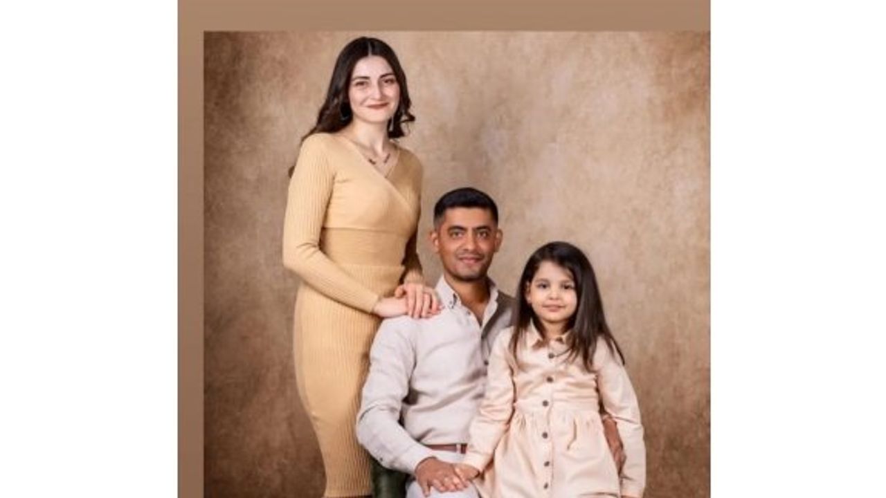 64 gündür enkaz başında bekliyor