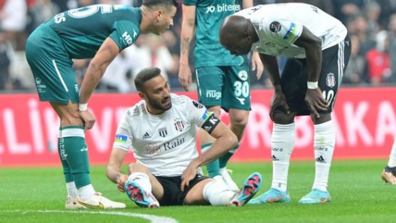 Cenk Tosun Trabzon'a karşı yok