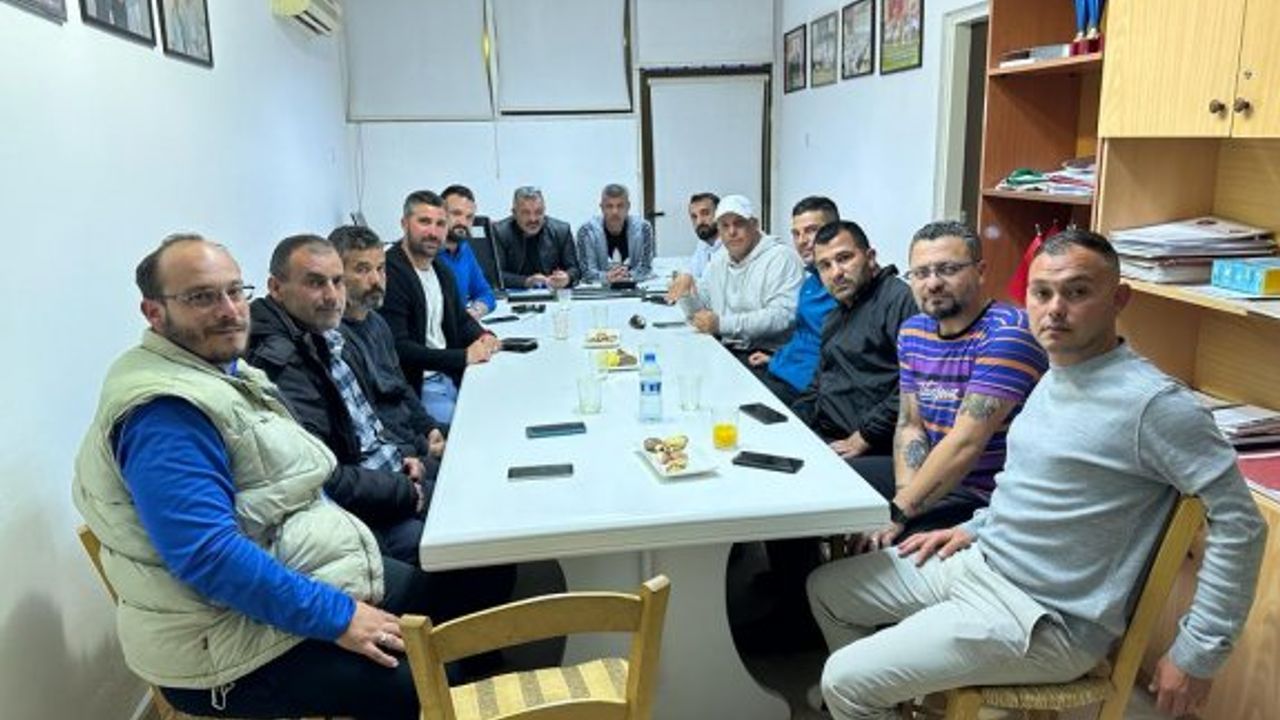 Futbol Antrenörleri Derneği sohbet toplantısı gerçekleştirdi