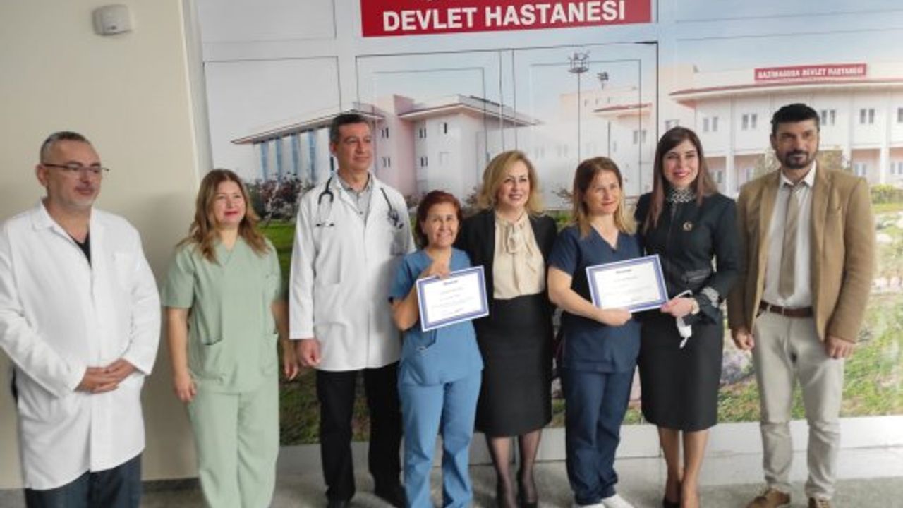 Gazimağusa Devlet Hastanesi’ne iki adet diyaliz makinesi hibe edildi