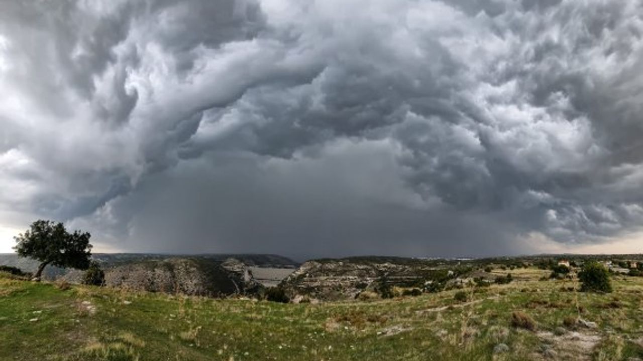 Yağmurlu hava iki gün daha sürecek
