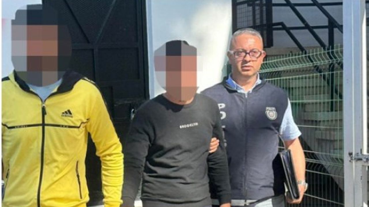 Yerde buldukları kredi kartıyla alışveriş yaptılar