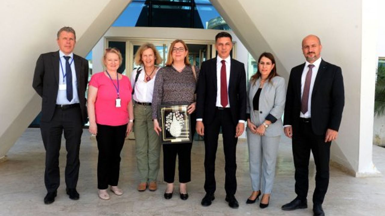 Gönyeli Alayköy Belediye Başkanı Amcaoğlu, AB yetkililerini kabul etti