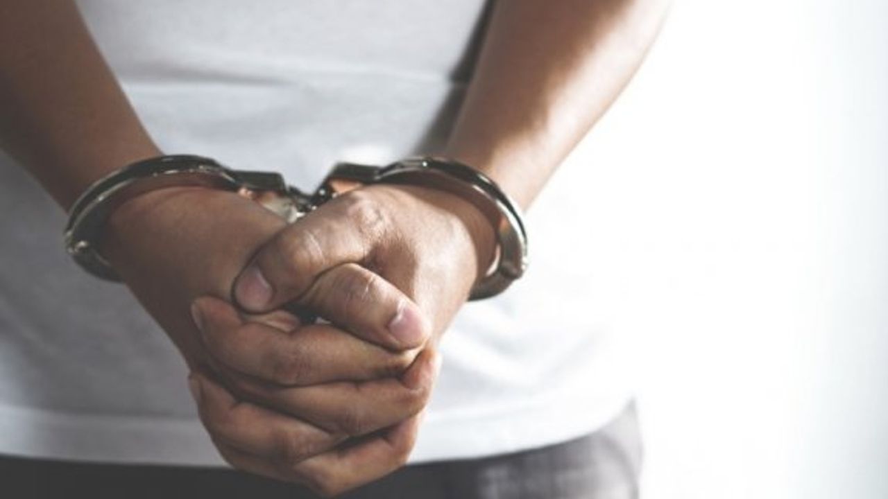İkamet izinsiz olduğu tespit edilen 6 kişi tutuklandı