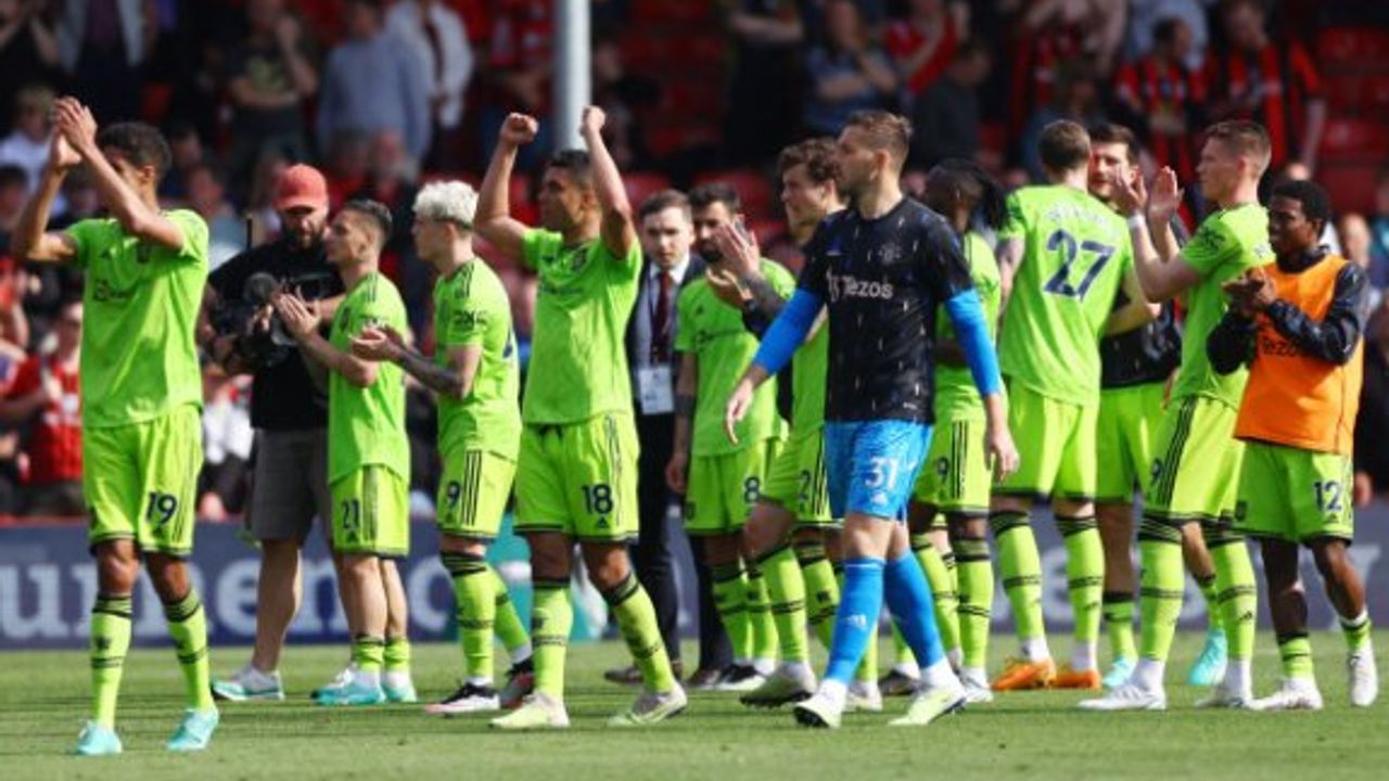 Manchester United, Devler Lig için şansını artırdı