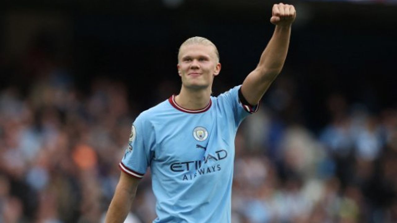 Premier Lig'de yılın futbolcusu Haaland