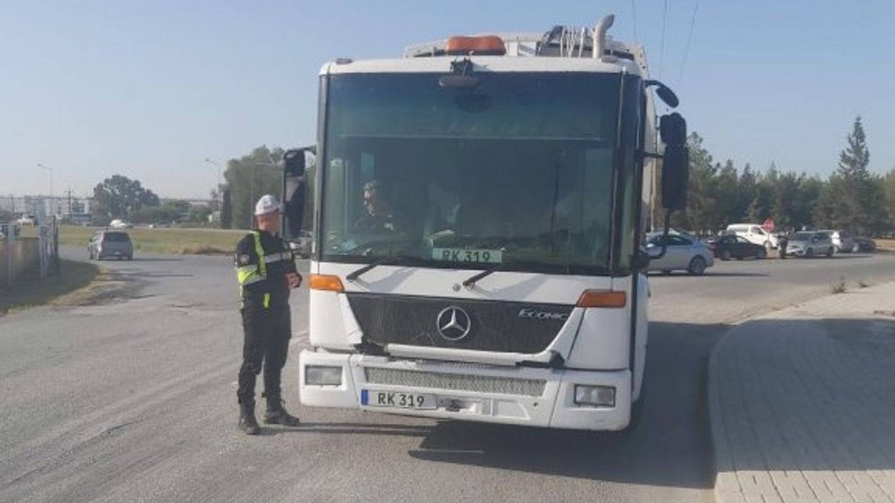 Saatlere uymayan kamyon sürücülerine ceza kesildi