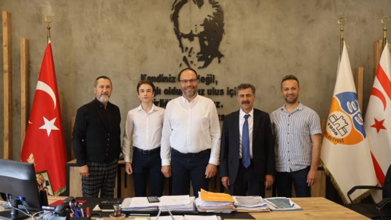 Üçhisar Belediye Başkanı Süslü İskele Belediye Başkanı Sadıkoğlu’nu ziyaret etti