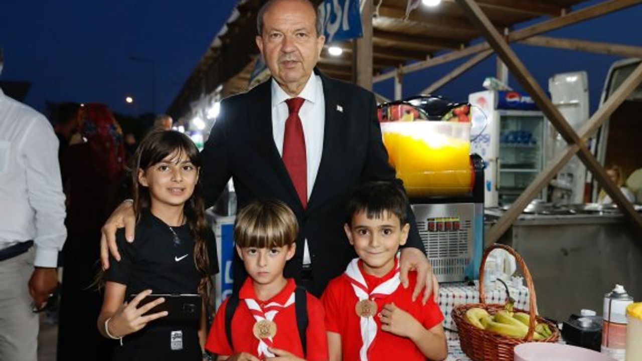 Cumhurbaşkanı Tatar, Beyarmudu Belediyesi 1.Çocuk Festivali’ne katıldı