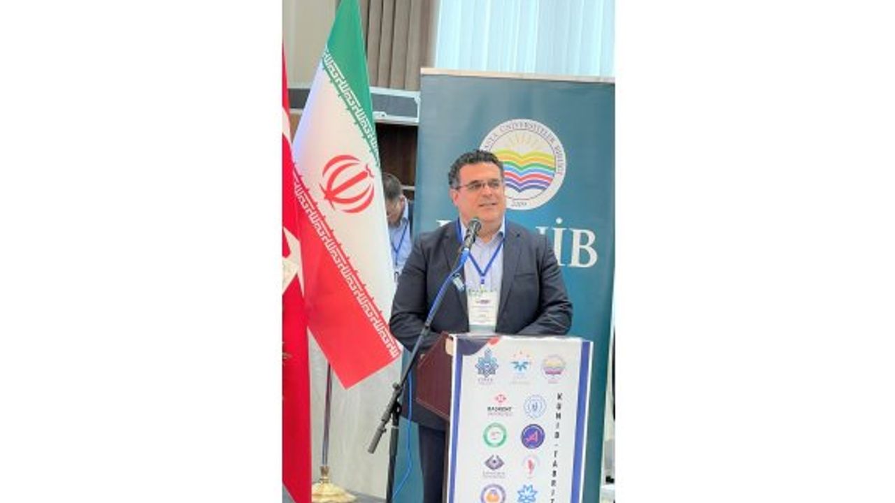DAÜ Rektörü Prof. Dr. Aykut Hocanın İran’da temaslarda bulundu
