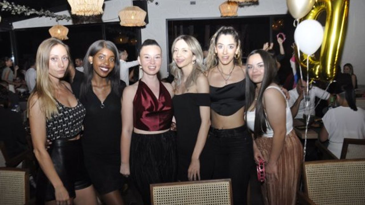 Girne’de fark yaratan bir meyhane: “Salut”