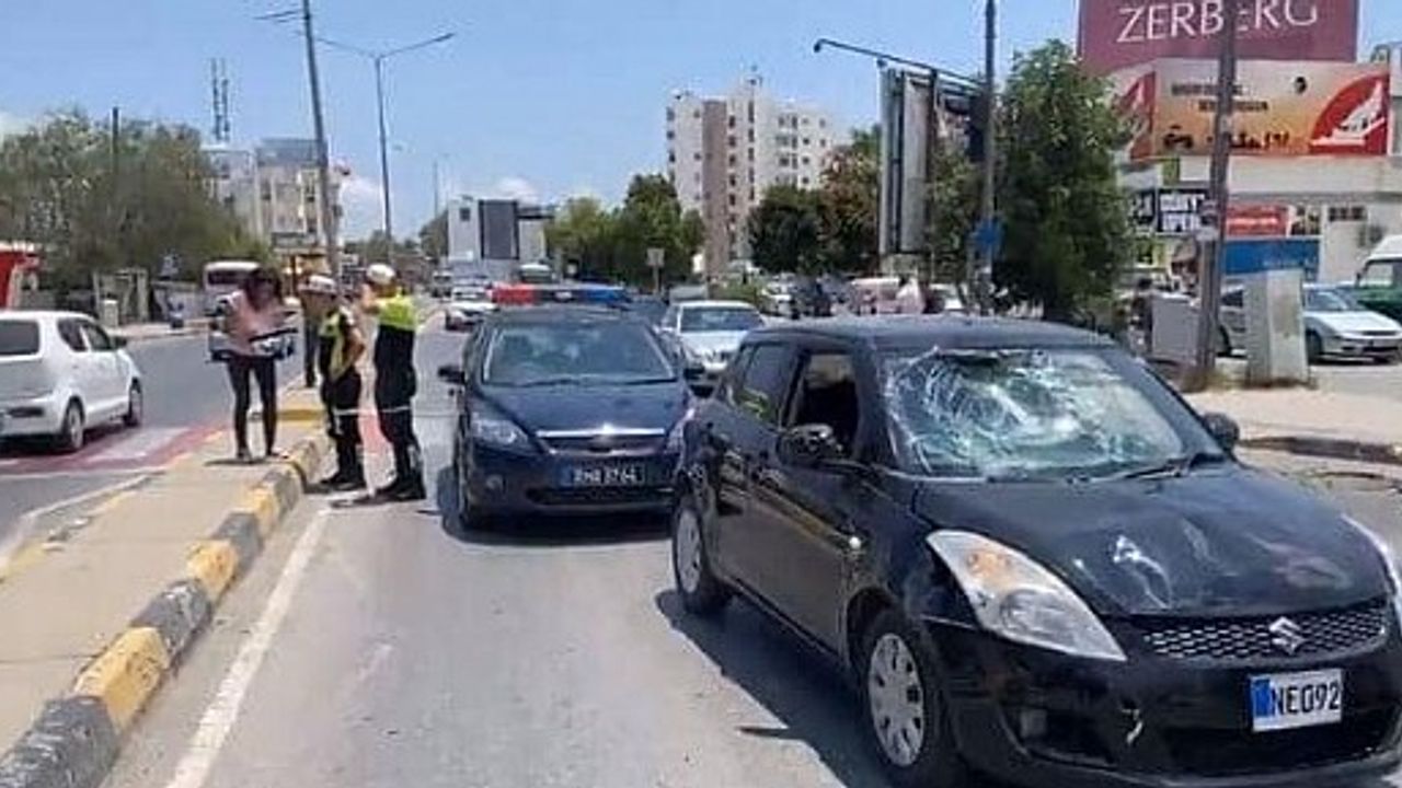Lefkoşa’daki trafik kazasında iki yaya yaralandı