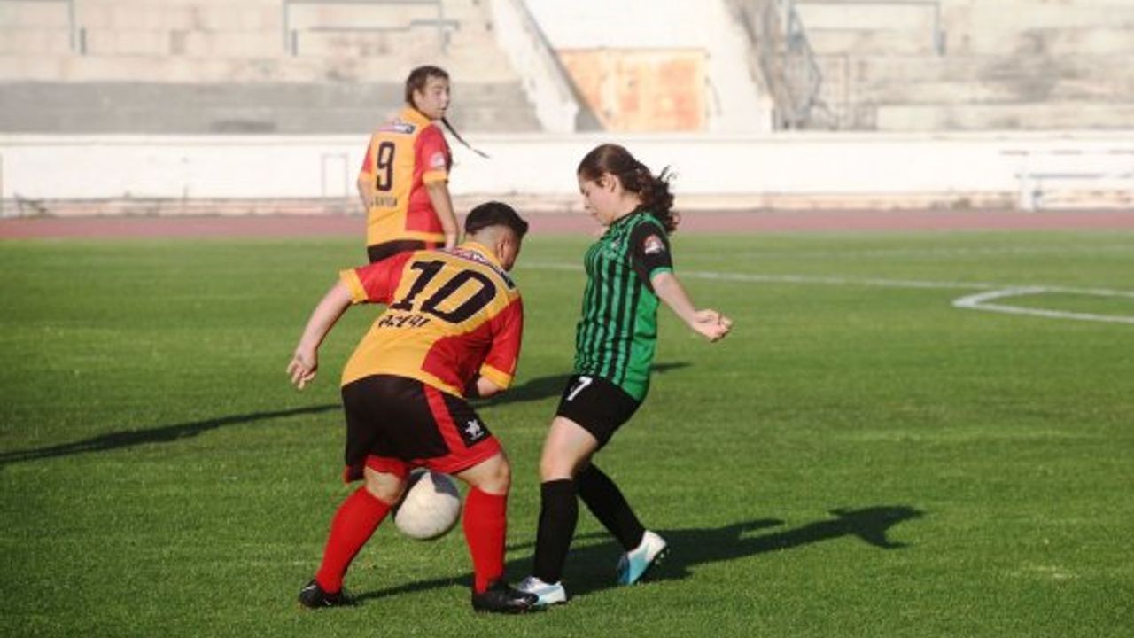 Puma Kadınlar Ligi’nde yarı finalistler belirlendi
