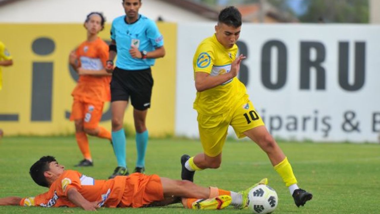 U16 bölge karmalarının kadroları belli oldu