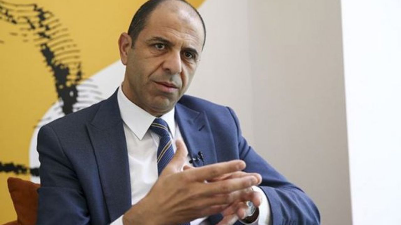 Özersay: “Öğrenci kılıfı altında ülkeye sokulan yabancılar asayiş için ciddi tehlike”