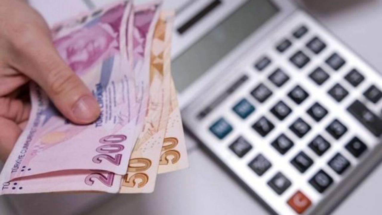 Asgari ücret, cebe girene kadar eridi