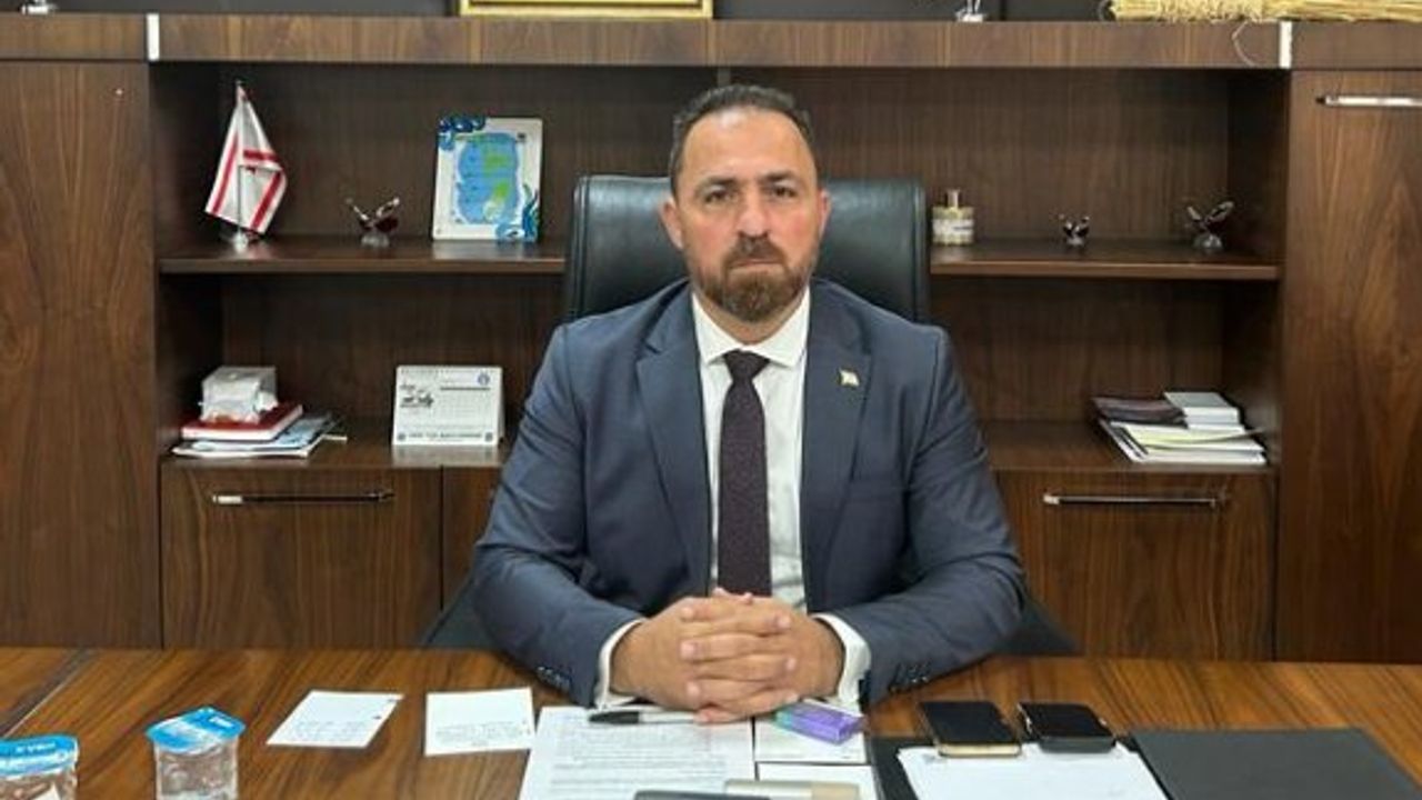 Çavuş, Özkoşar'ın vefatı dolayısıyla taziye mesajı yayınladı