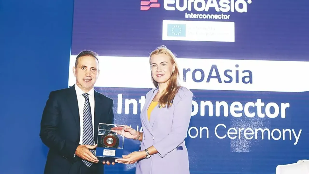 EuroAsia Interconnector projesinin revize edilmiş bütçesi Güney'de onaylandı