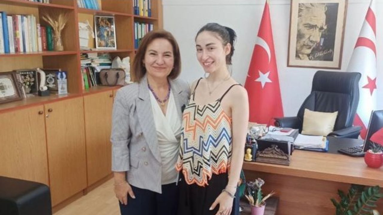 Genç müzik sanatçısı Begüm Tekakpınar, Kırgızistan’da KKTC’yi temsil ediyor