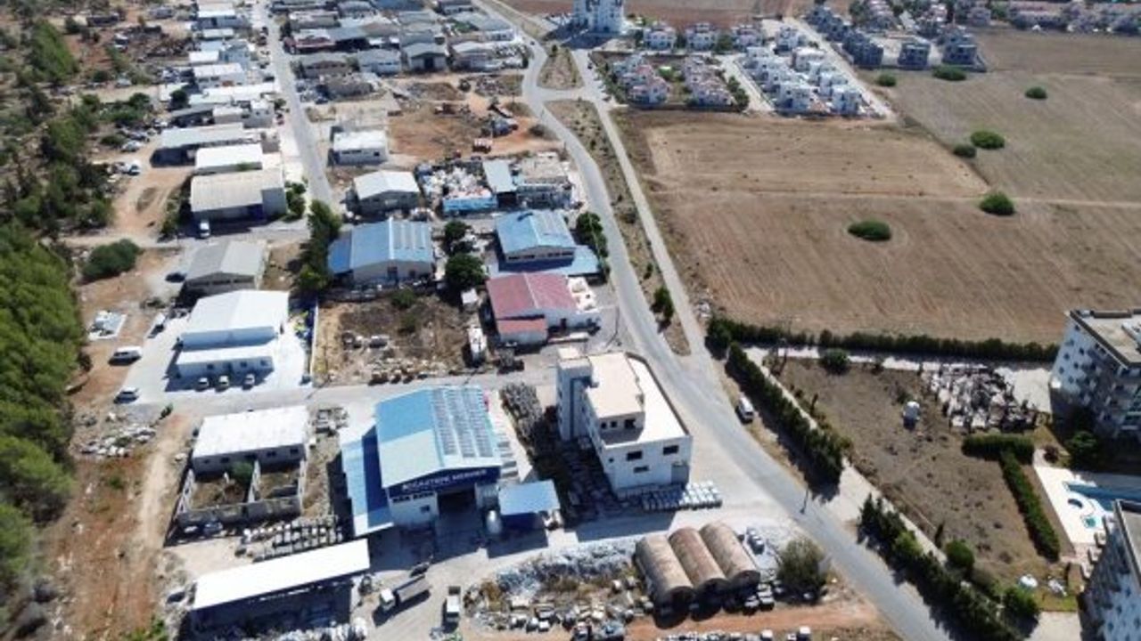 İEZB, İskele Küçük Sanayi Sitesi’nde Temizlik Çalışması başlatıyor…