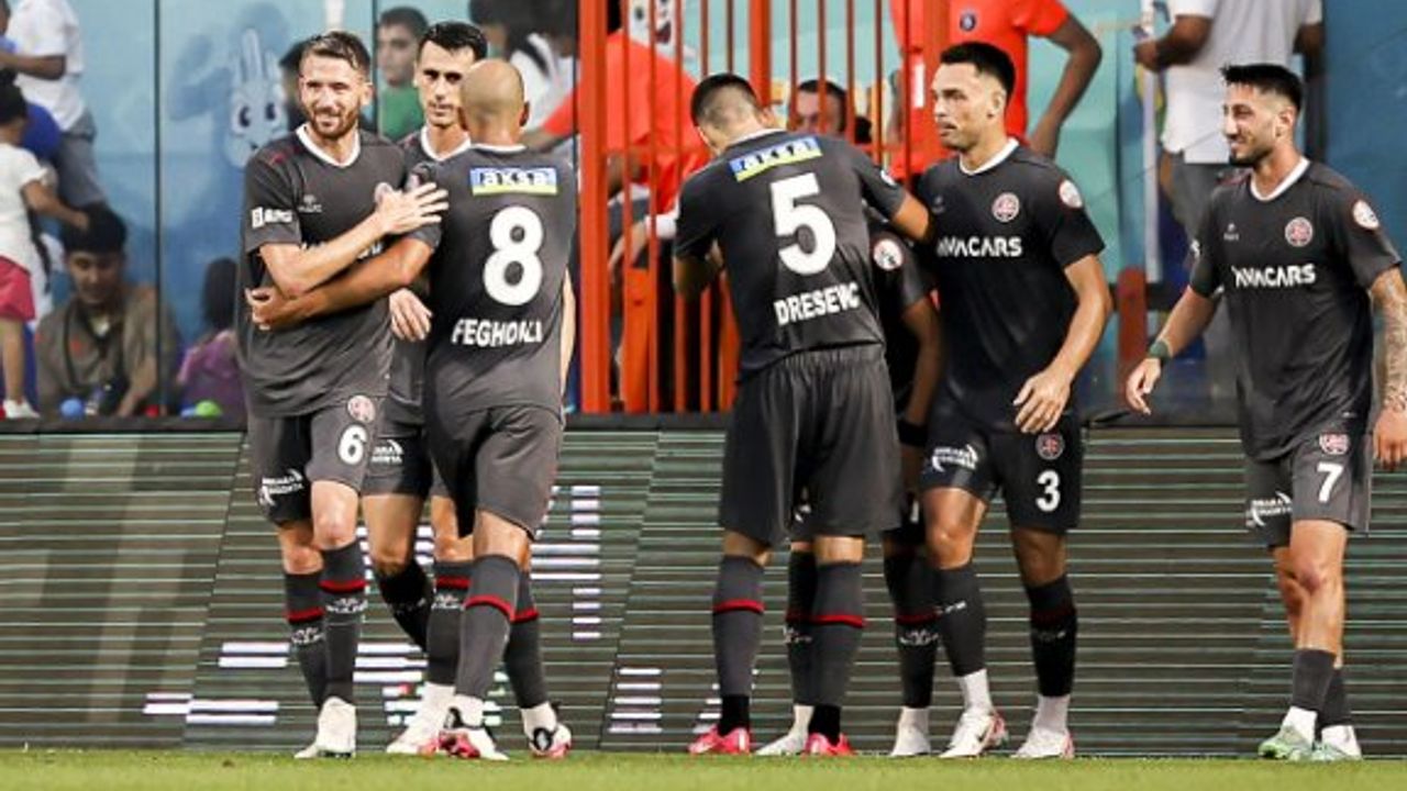 Karagümrük 3 puanı 2 golle aldı