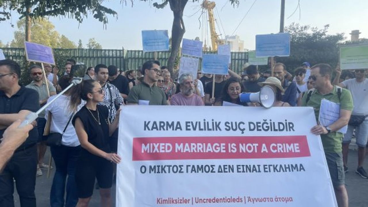 Kimliksizler Derneği : "Mücadelede her türlü yolu kullanma kararlılığı içerisindeyiz"