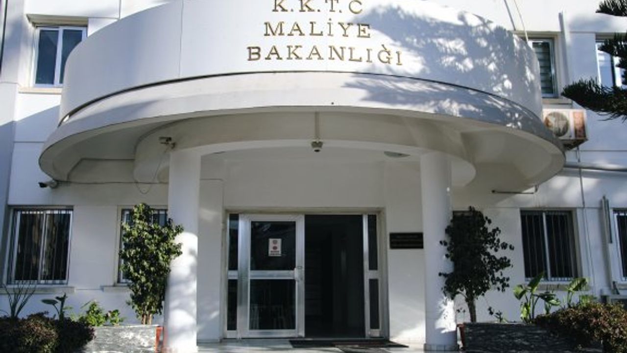 Maliye Bakanlığı, haziran ayına ait öğrenci burslarının ödendiğini duyurdu