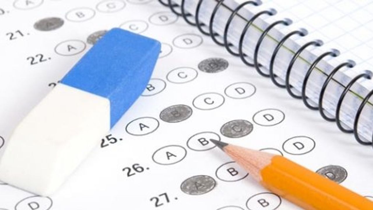 Ömer A. Köseoğlu haftasonu yapılacak öğretmenlik sınavları hakkında açıklama yaptı.