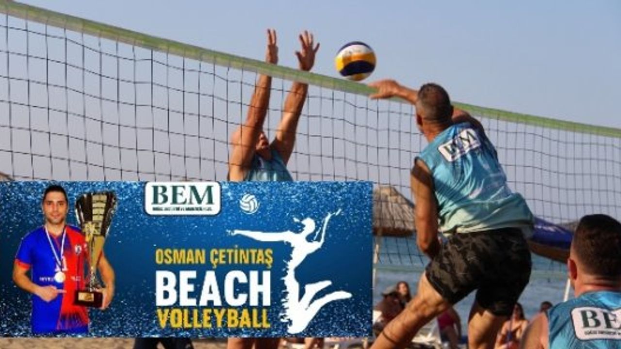 Plajda smaçlar yine Osman Çetintaş için atılıyor