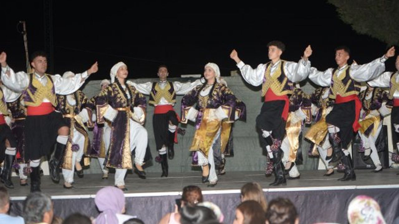 Yılmazköy’de “10. Halk Dansları ve Barış Festivali” düzenlendi