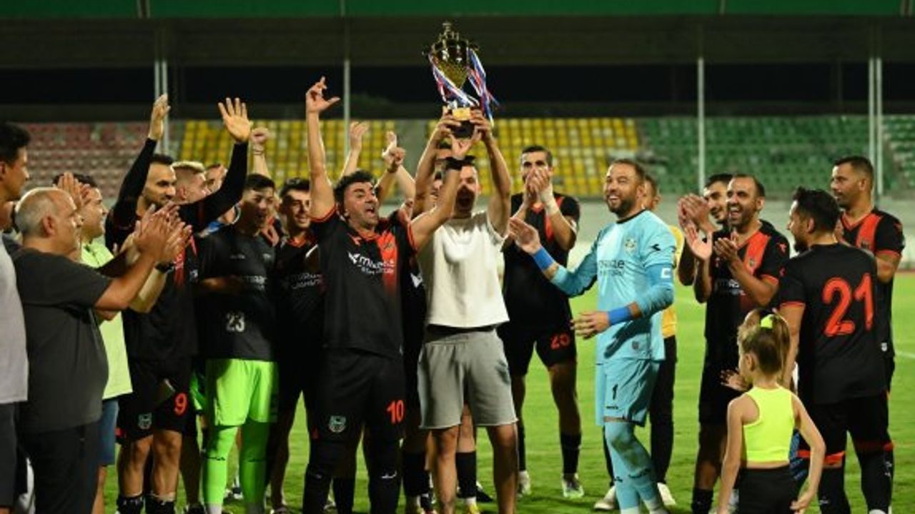 Antrenörler Derneği Kupası Miracle Değirmenlik’in