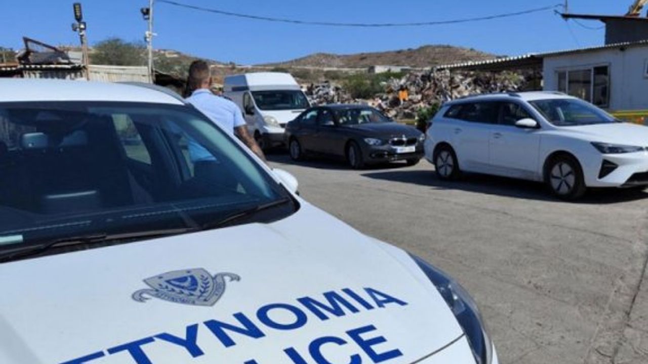 Aradip'te, geri dönüşüm tesisinde patlama