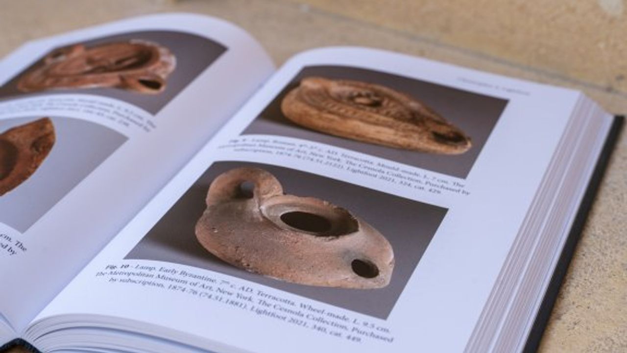 ARUCAD Press ilk bilimsel kitabını çıkardı