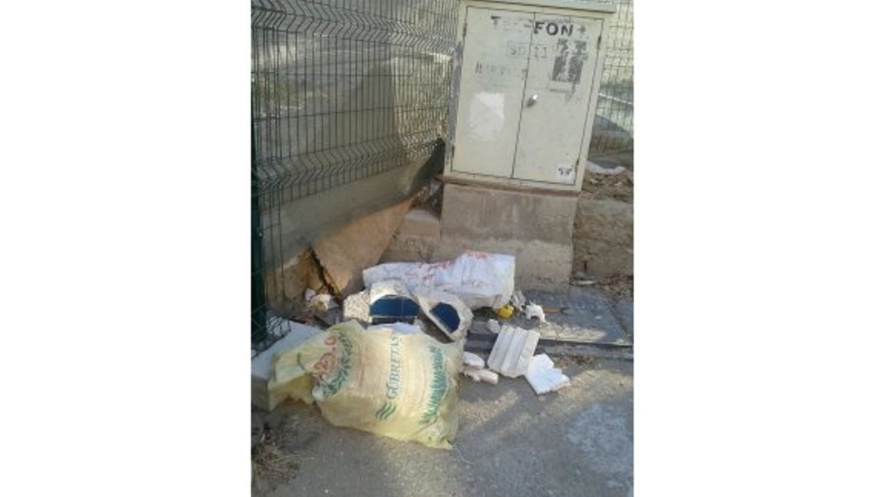 Başka ülkelerde çevreye çöp veya moloz bırakmak bu kadar kolay mı?