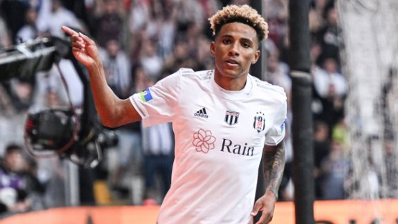 Beşiktaş'tan Fernandes'e yeni sözleşme