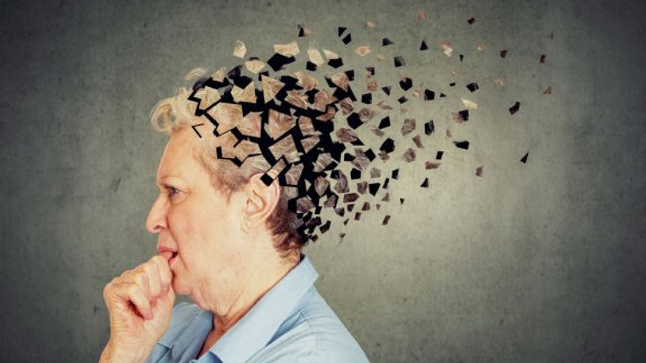 Dünyada her 3,2 saniyede bir kişi, Alzheimer hastalığına yakalanıyor