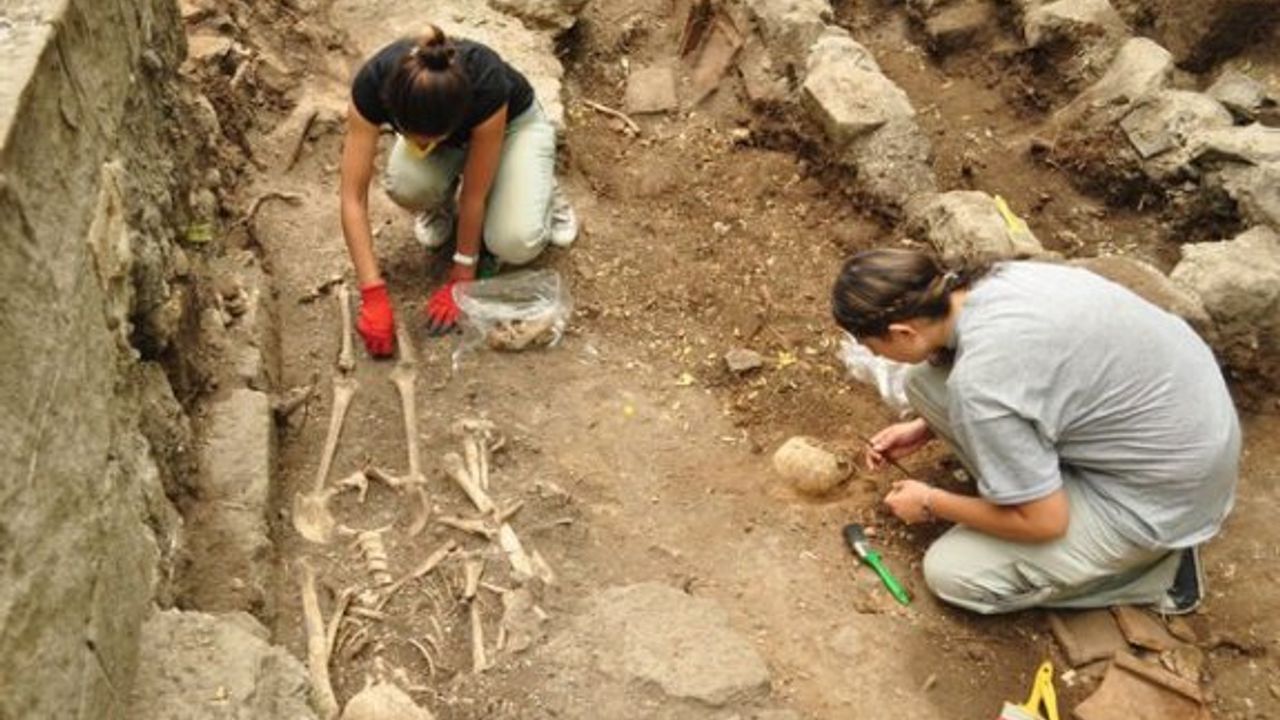 Güney'de arkeolojik kazılarda yeni buluntular