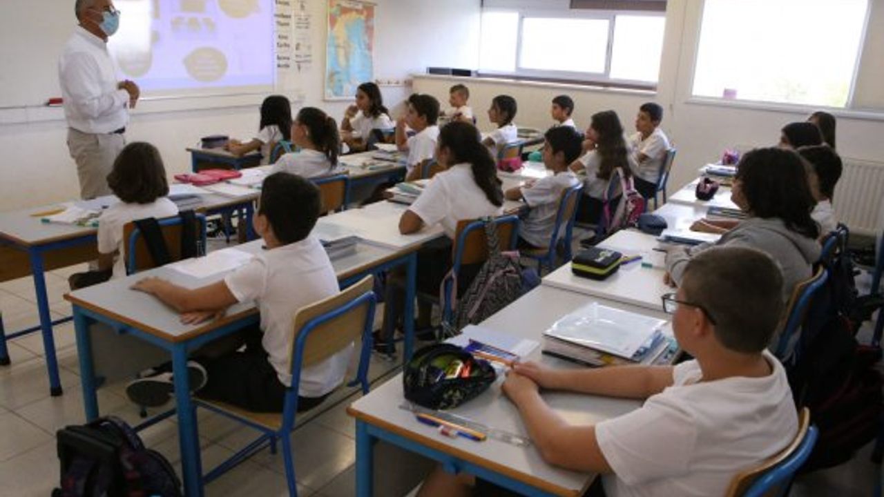 Güney Kıbrıs’ta yüzde 10’luk kesim okuma yazma bilmiyor