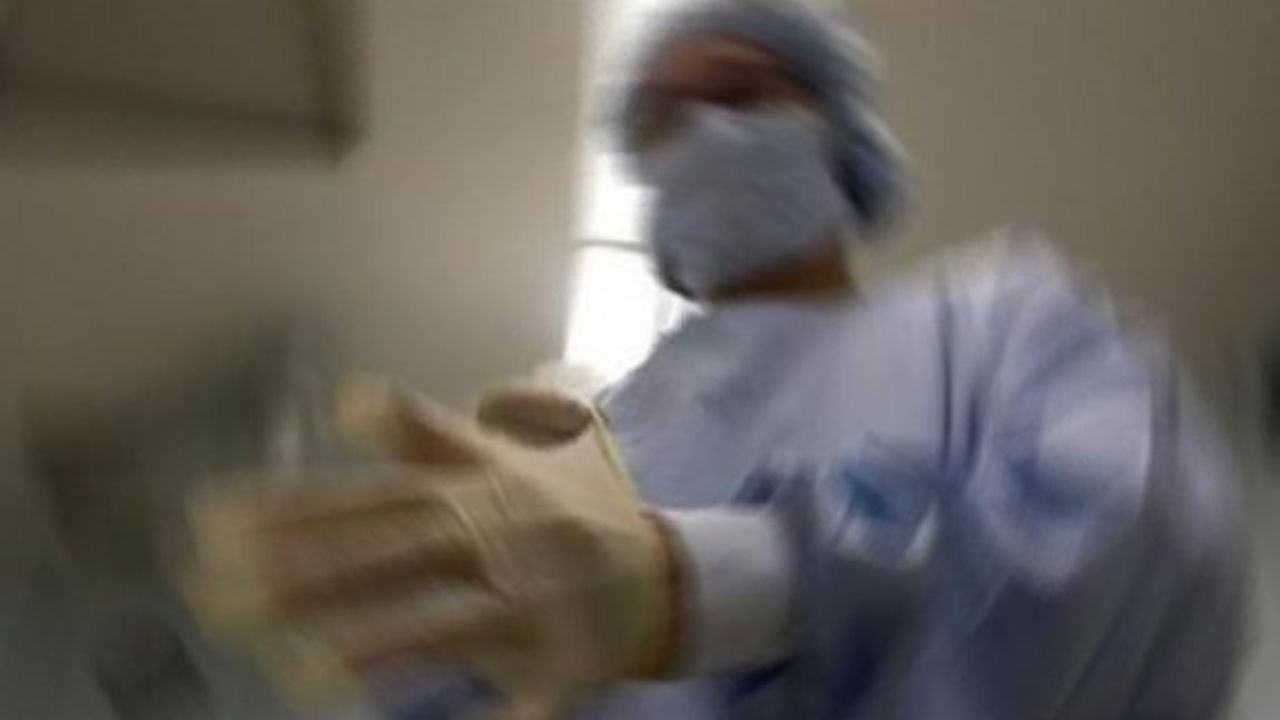 İngiltere'de kadın cerrahlar, meslektaşları tarafından cinsel saldırıya maruz kalıyor