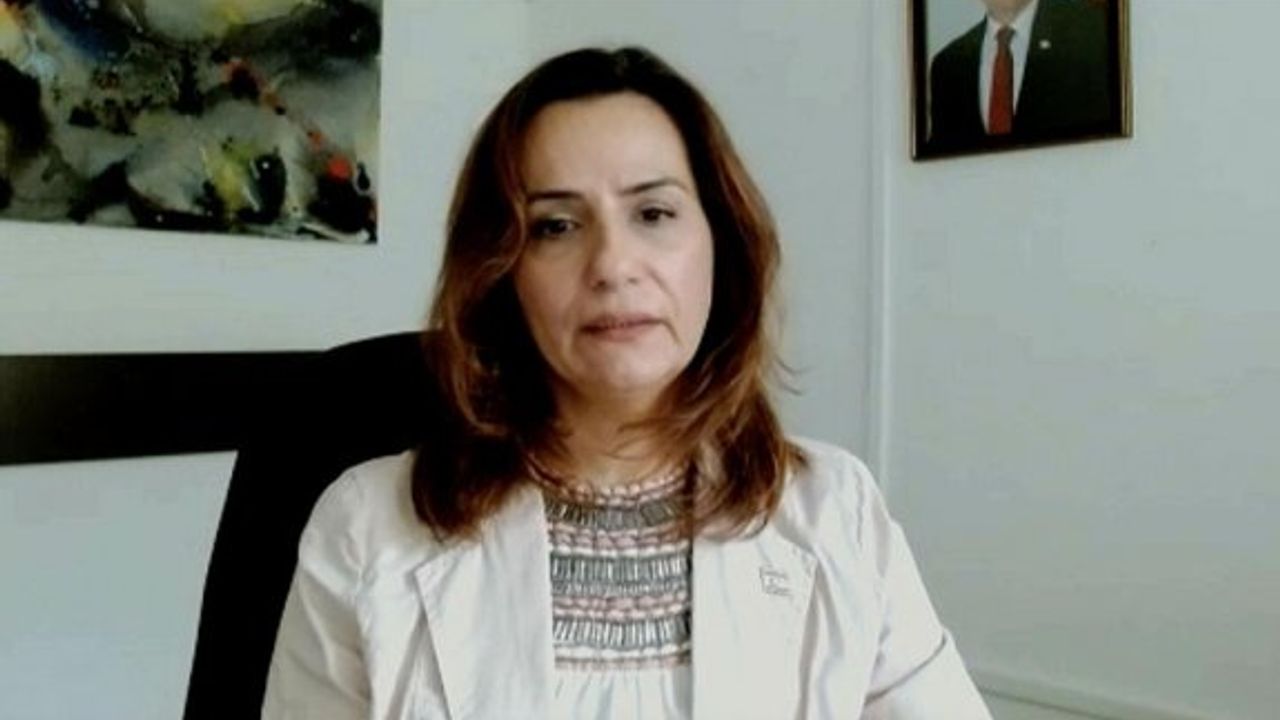 Kovid-19'un iki yeni varyantı kapanma riski yaratmasa da tedbir şart