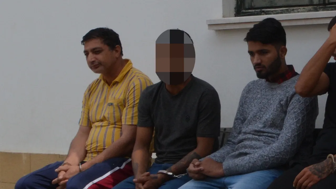 Sahte pasaport ve insan kaçakçılığına 3 yıl 8 ay hapis