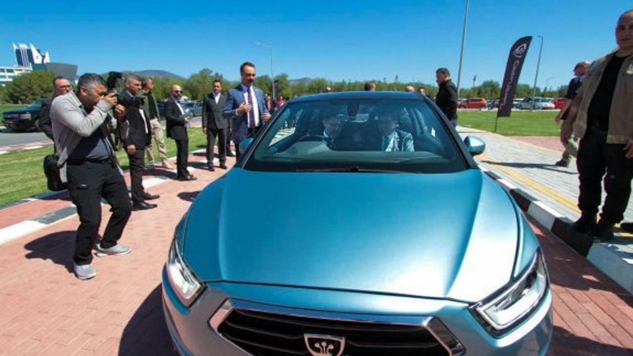 Türkiye Cumhuriyeti Cumhurbaşkanı Yardımcısı Yılmaz "Günsel"i test etti