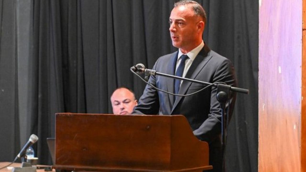 “Yasalar süratle AB’ye uyumlu hale getirilecek”