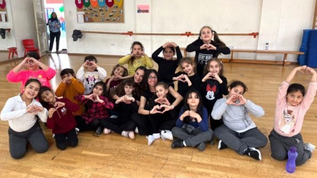 YDÜ, çocuk ve gençleri dansla buluşturuyor