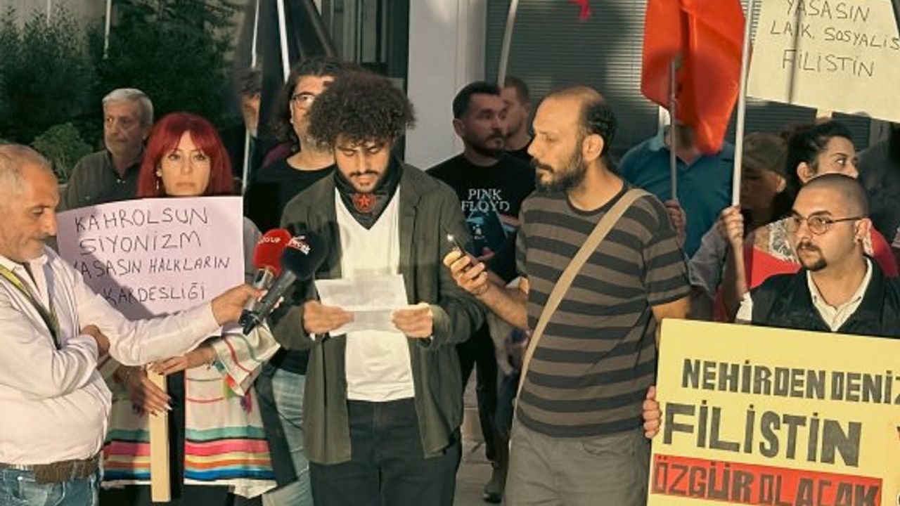 ABD temsilciliği önünde Filistin halkına destek eylemi