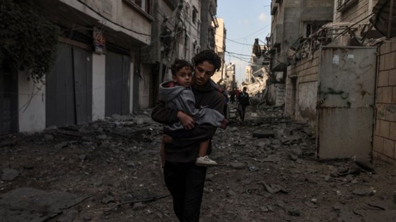 Gazze'de can kaybı 2 bin 750'ye yükseldi