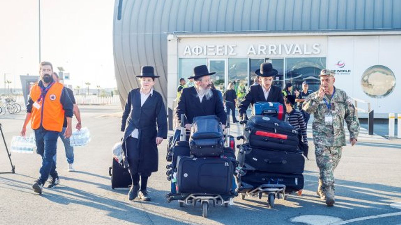 Savaştan kaçan İsrailliler, Kıbrıs’a geliyor