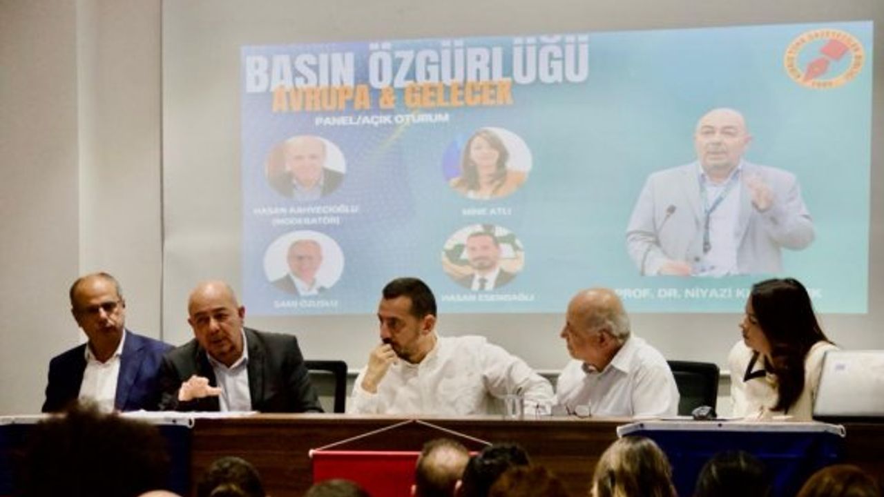 “Basın Özgürlüğü, Avrupa ve Gelecek” paneli dün akşam yapıldı