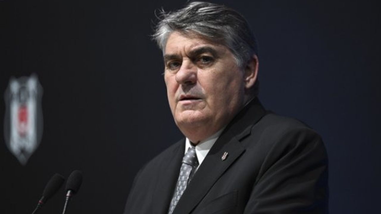 Beşiktaş’ta başkan adayları listelerini teslim etti